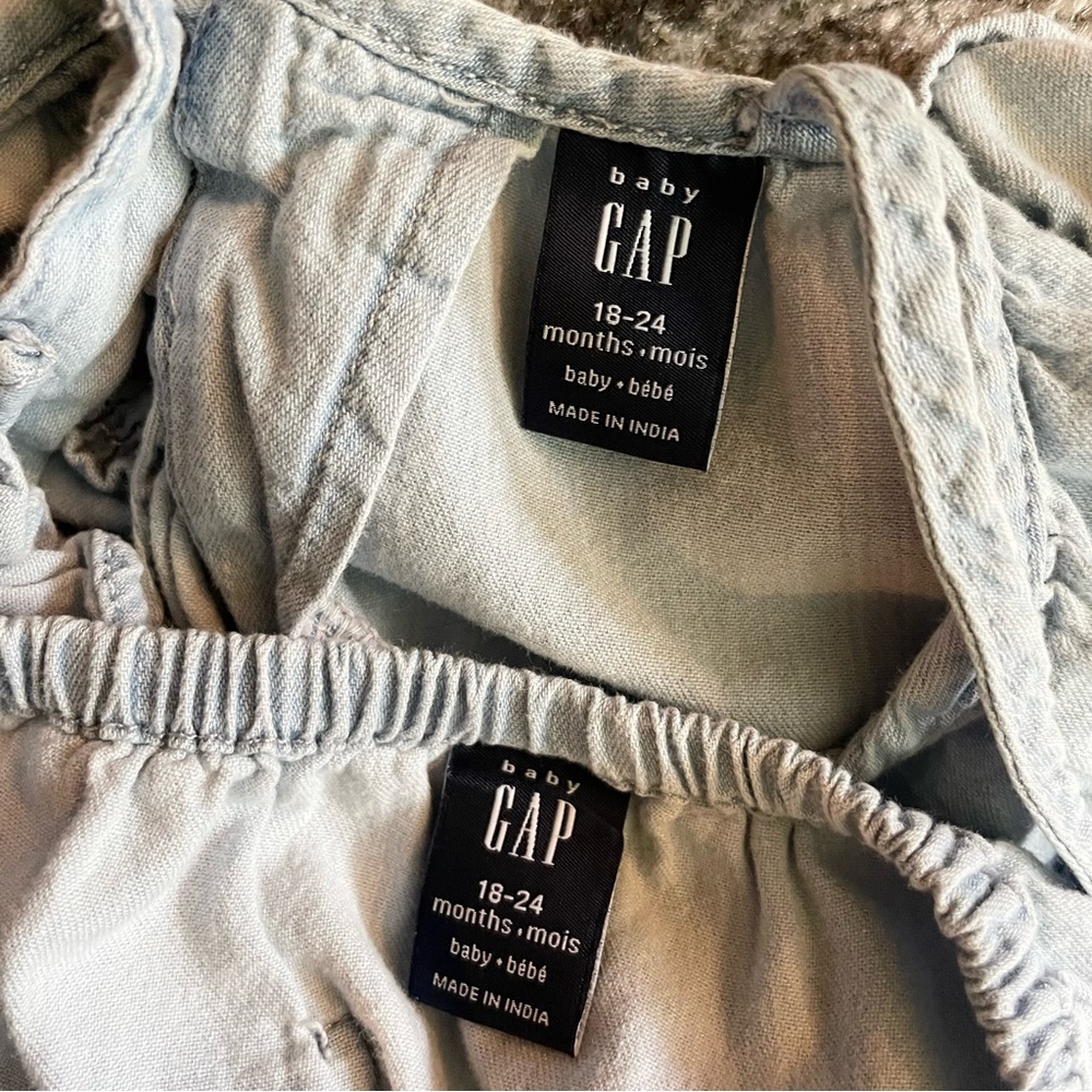 GAP Baby Ruffle Denim Outfit Set - Picture 12 of 12